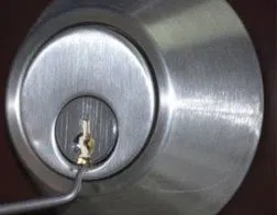 Galaxy Locksmith Store Los Angeles, CA 310-819-4254 - 7-Broken-Key-Extraction